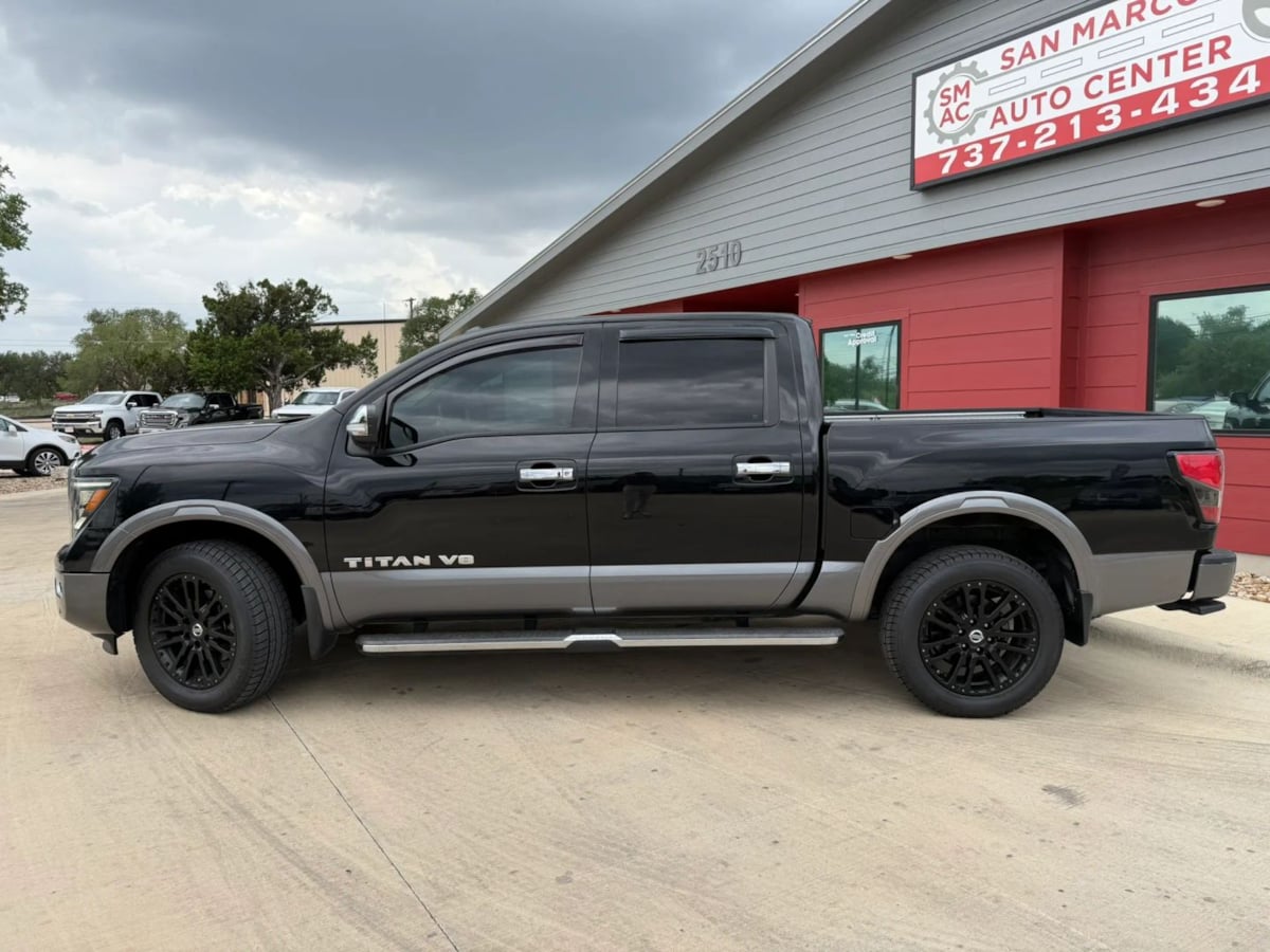 2020 Nissan Titan Platinum Reserve - Photo 7