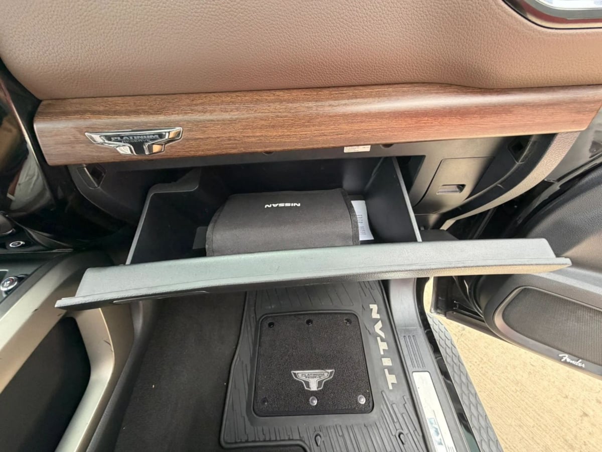 2020 Nissan Titan Platinum Reserve - Photo 30