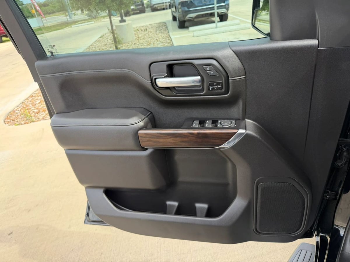 2020 GMC Sierra 1500 SLT - Photo 21