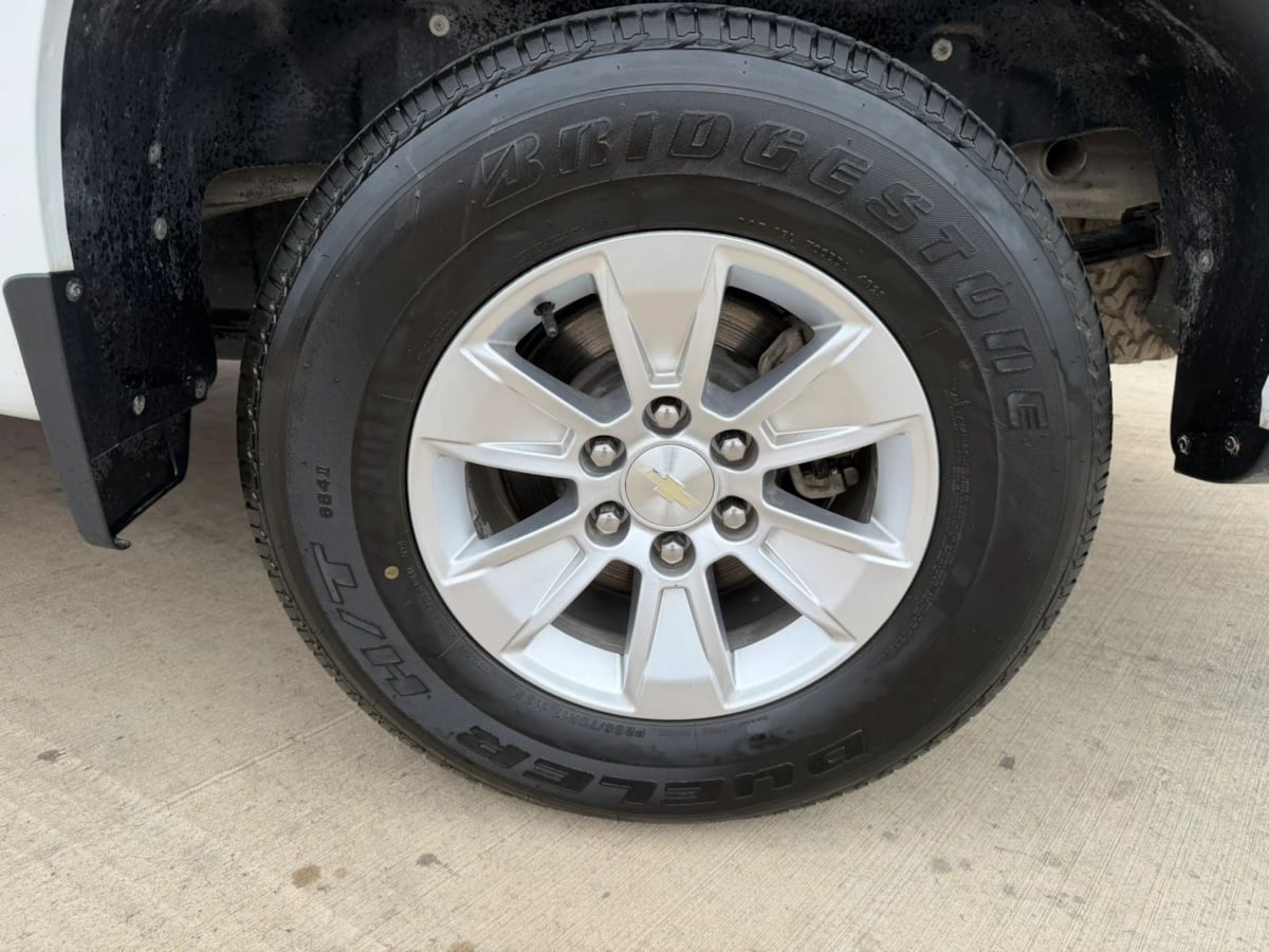 2019 Chevrolet Silverado 1500 LT - Photo 10