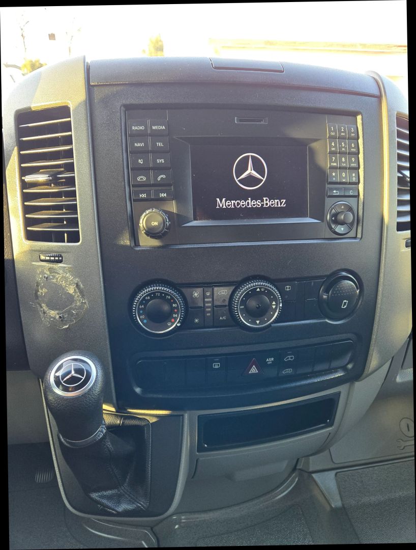 2017 Mercedes-Benz Sprinter Crew Van Base - Photo 12