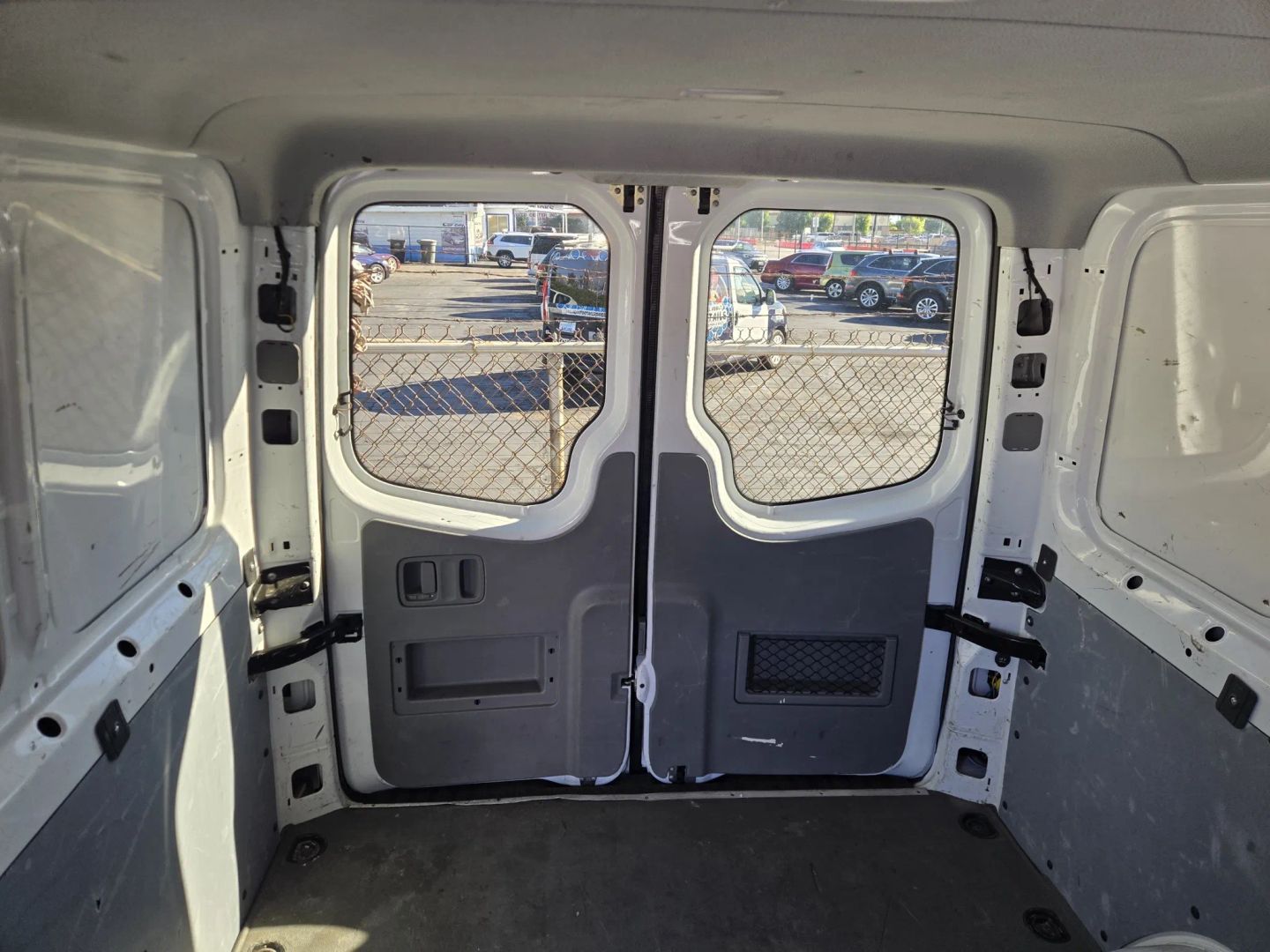 2017 Mercedes-Benz Sprinter Crew Van Base - Photo 31