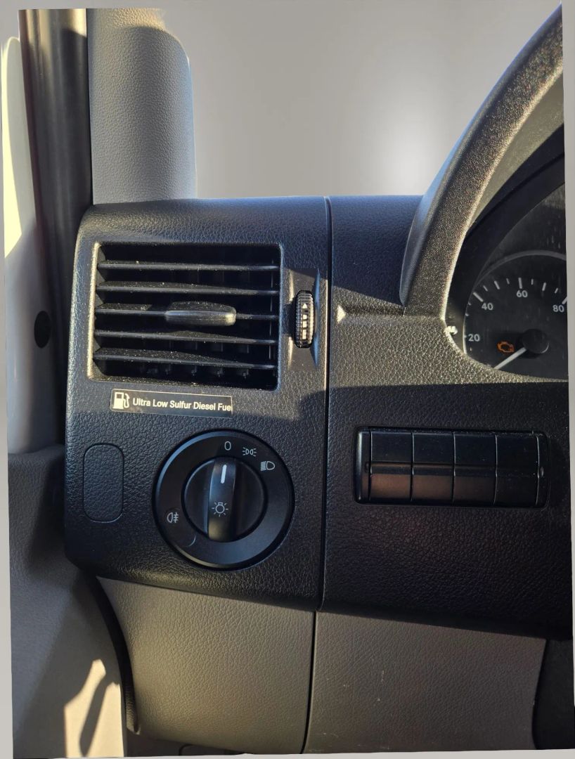 Photo 19 of this Mercedes-Benz Sprinter Cargo Vans