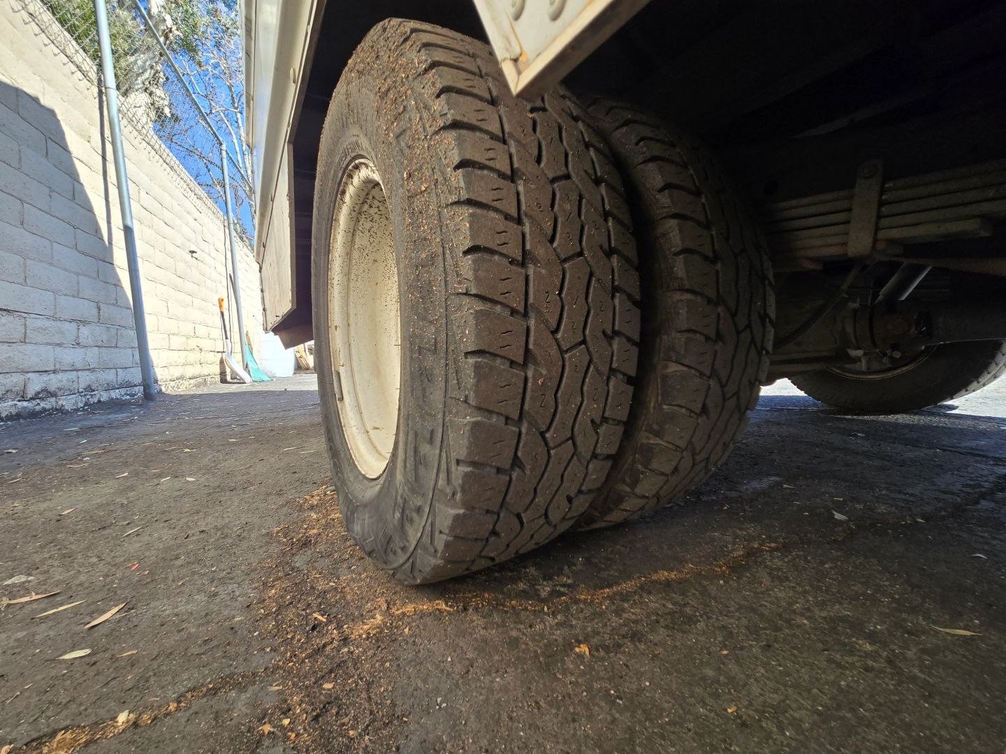 2012 GMC Savana - Photo 15