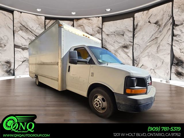 White 2012 GMC Savana Chassis Van Rear-Wheel Drive Automatic