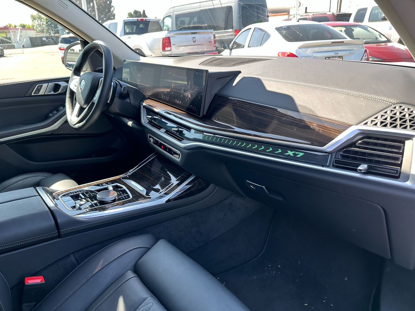 Sold 2025 BMW X7 xDrive40i in Ontario