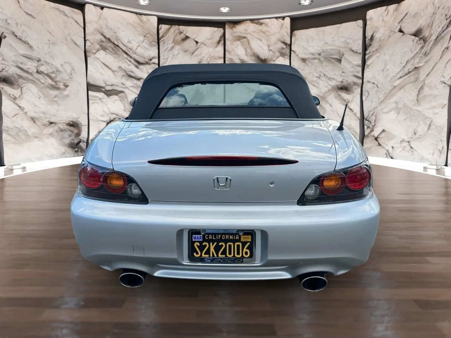 Sold 2006 Honda S2000 in Ontario