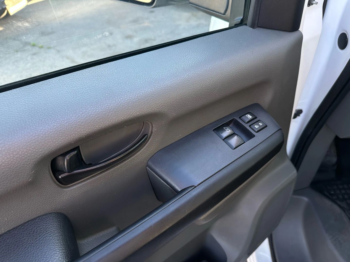 2021 Nissan NV Cargo SV - Photo 13