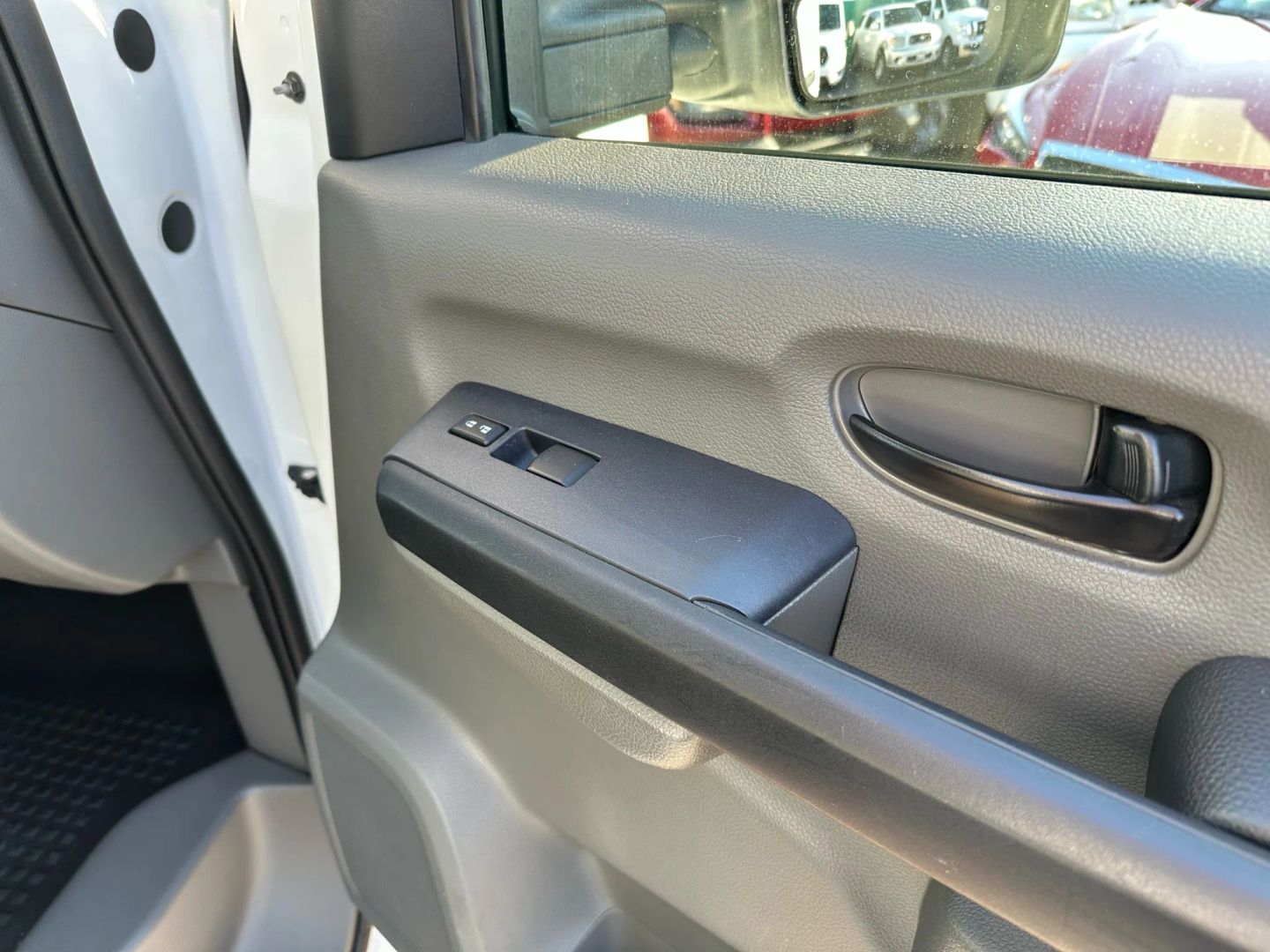 2021 Nissan NV Cargo SV - Photo 16