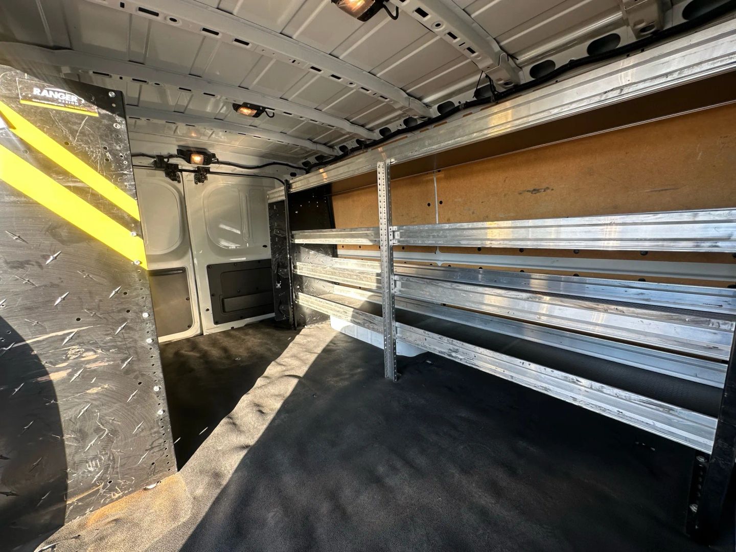 2021 Nissan NV Cargo SV - Photo 19