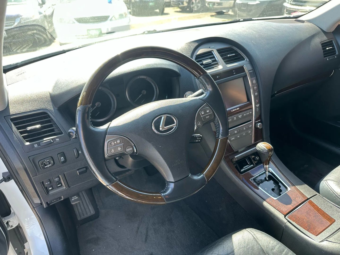 2012 Lexus ES 350 - Photo 10