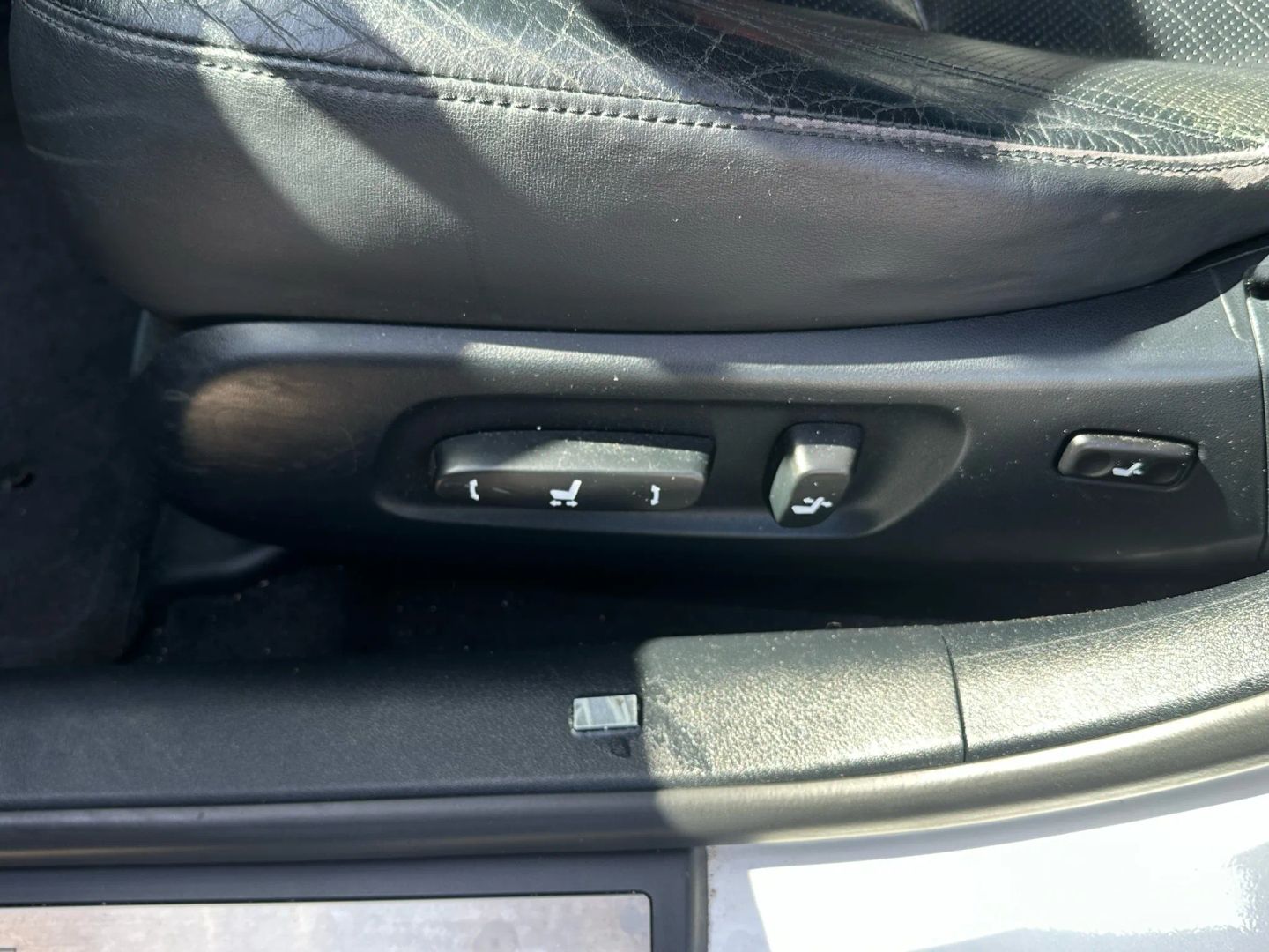 2012 Lexus ES 350 - Photo 12
