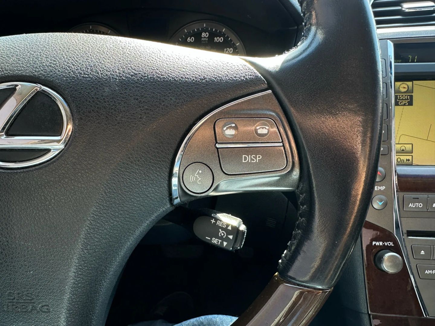 2012 Lexus ES 350 - Photo 26