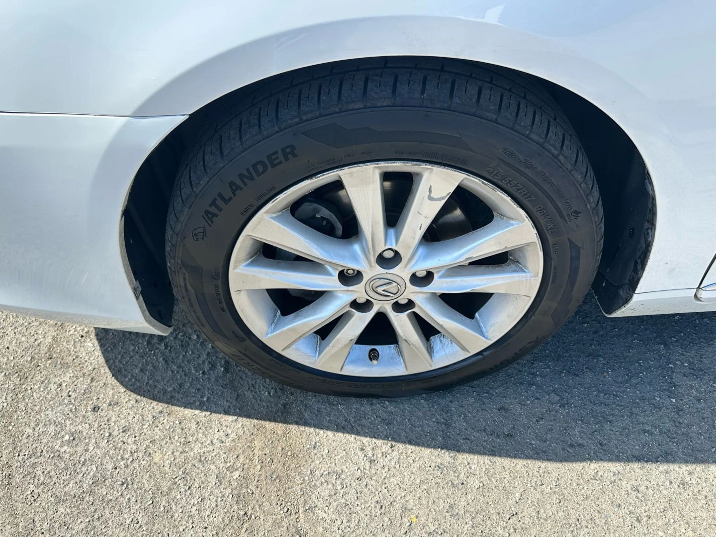 2012 Lexus ES 350 - Photo 35