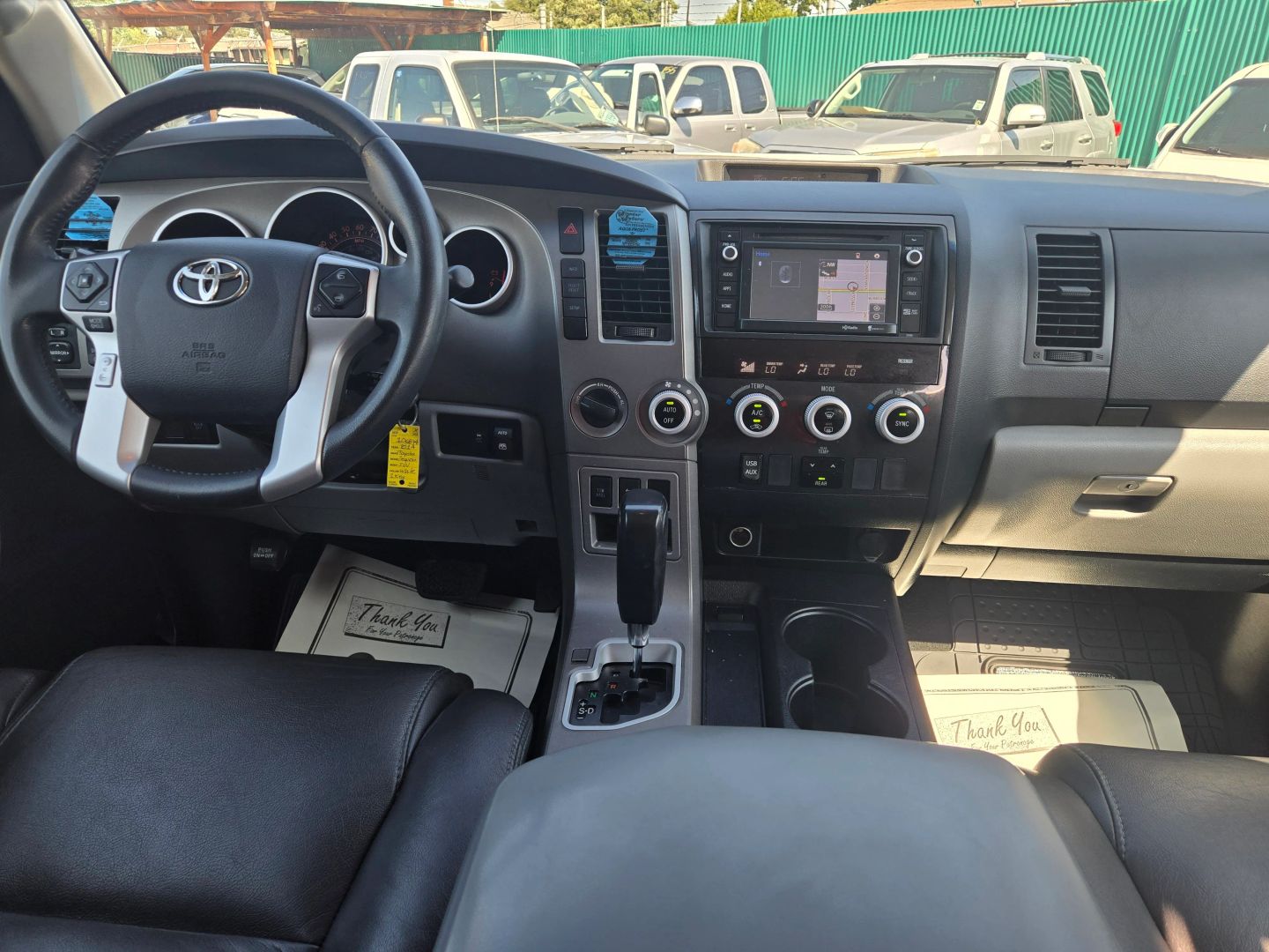 2014 Toyota Sequoia SR5 photo 16