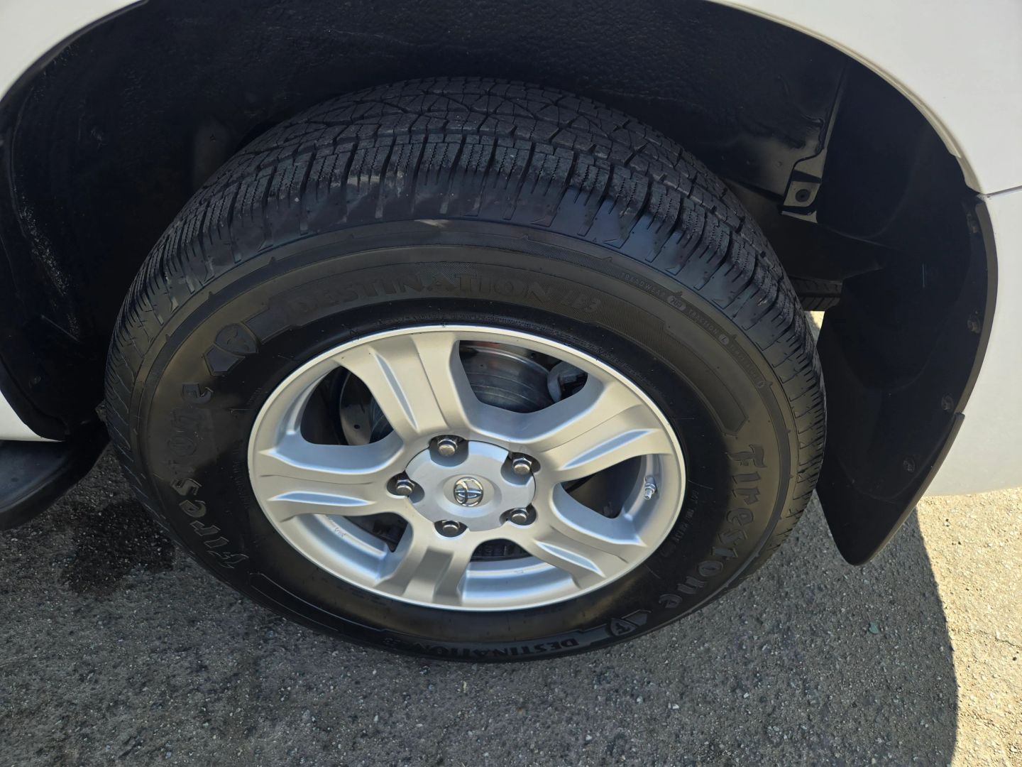 2014 Toyota Sequoia SR5 photo 23