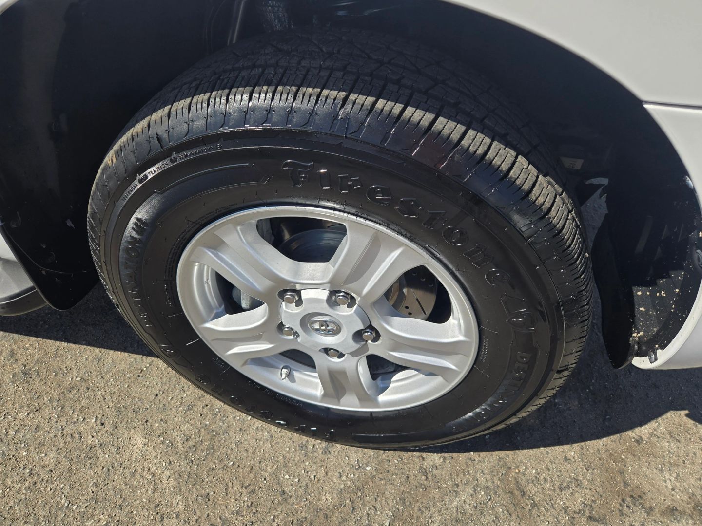 2014 Toyota Sequoia SR5 photo 25