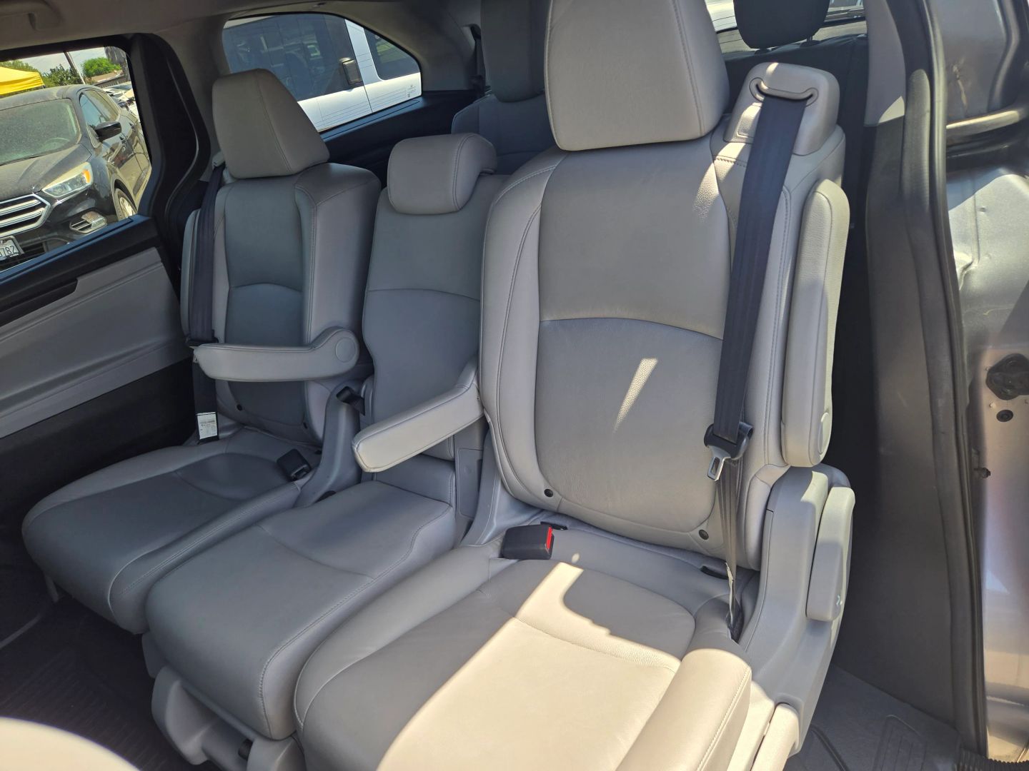 2018 Honda Odyssey EX-L photo 13