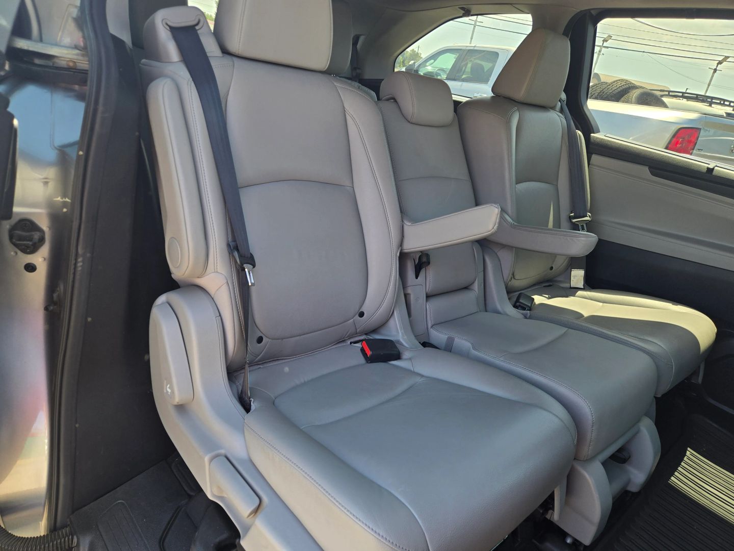2018 Honda Odyssey EX-L photo 19