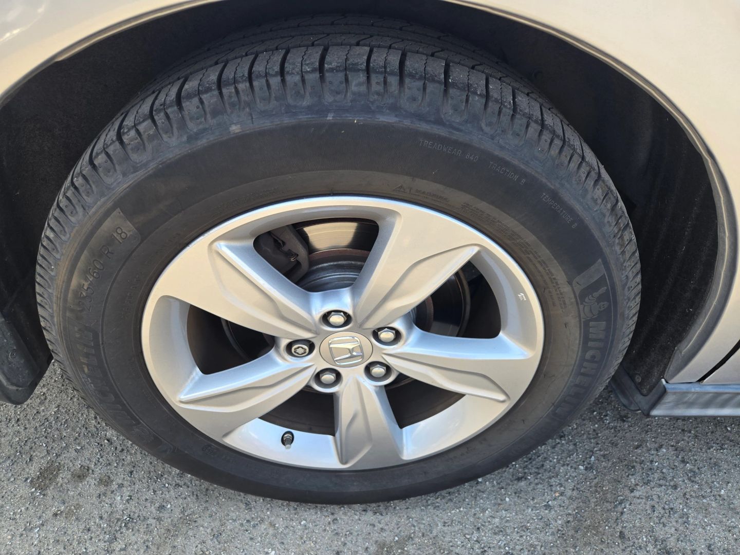 2018 Honda Odyssey EX-L photo 31
