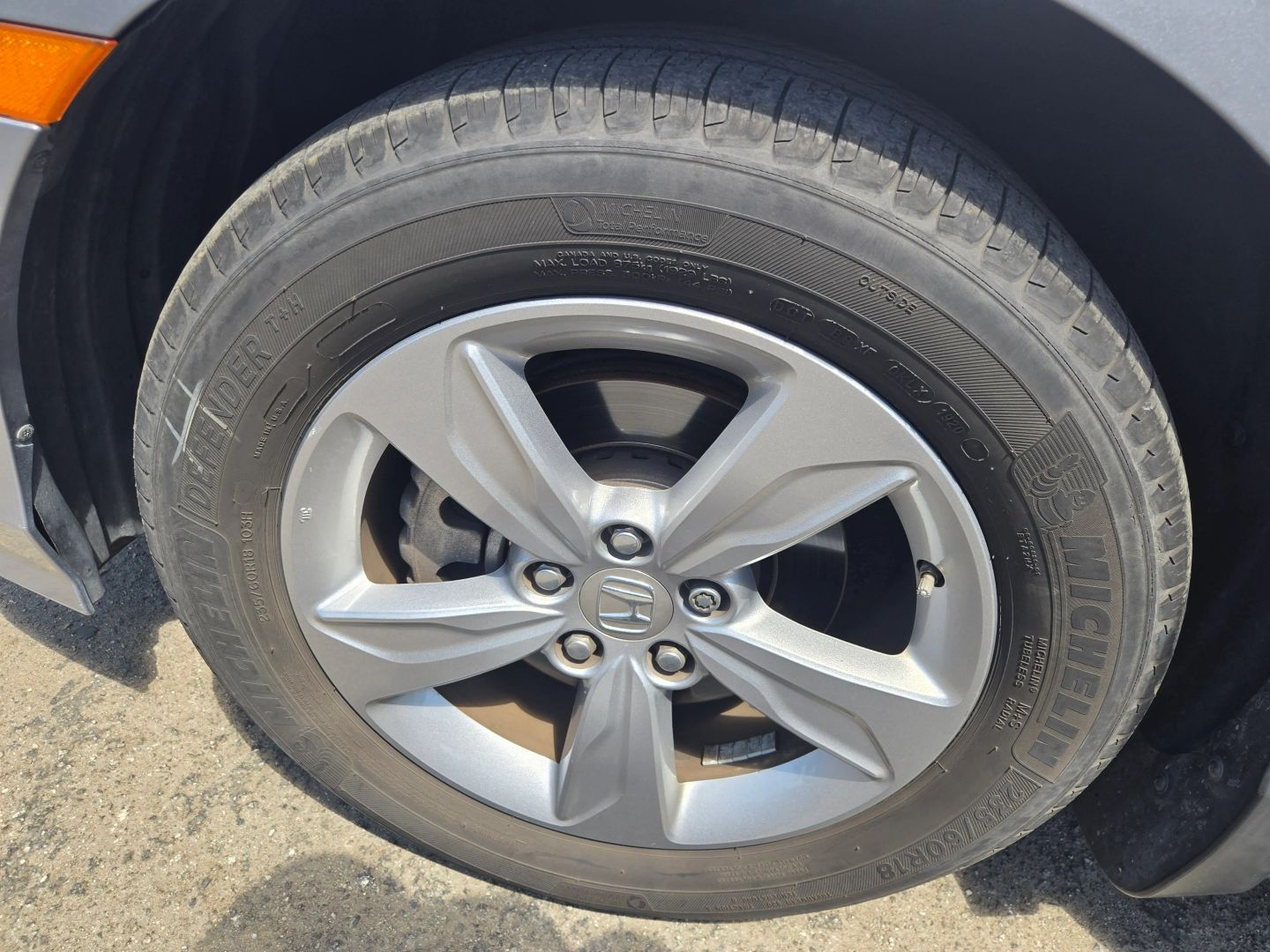 2018 Honda Odyssey EX-L photo 2