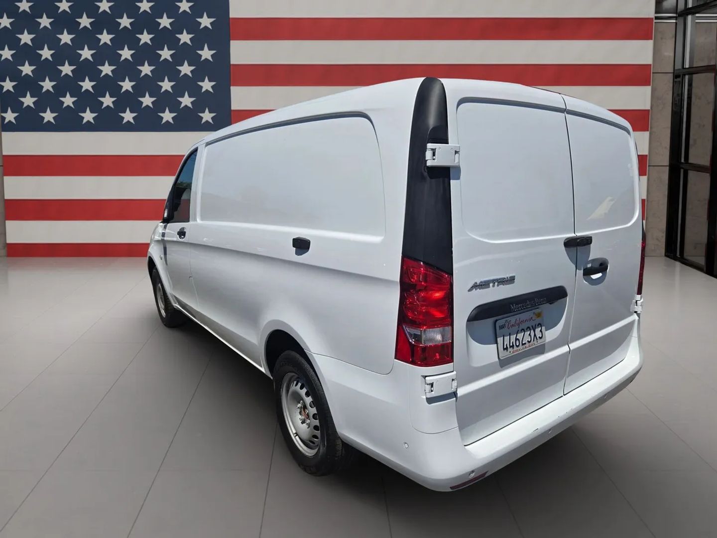 2023 Mercedes Benz Metris Cargo Van photo 6