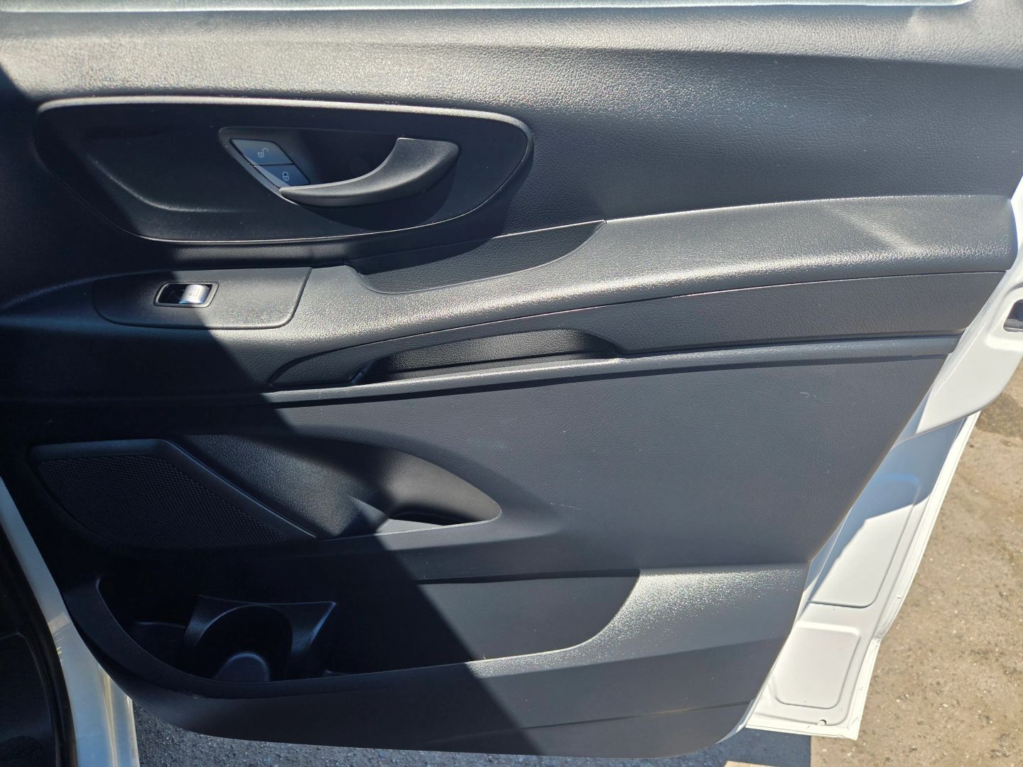 2023 Mercedes Benz Metris Cargo Van photo 10