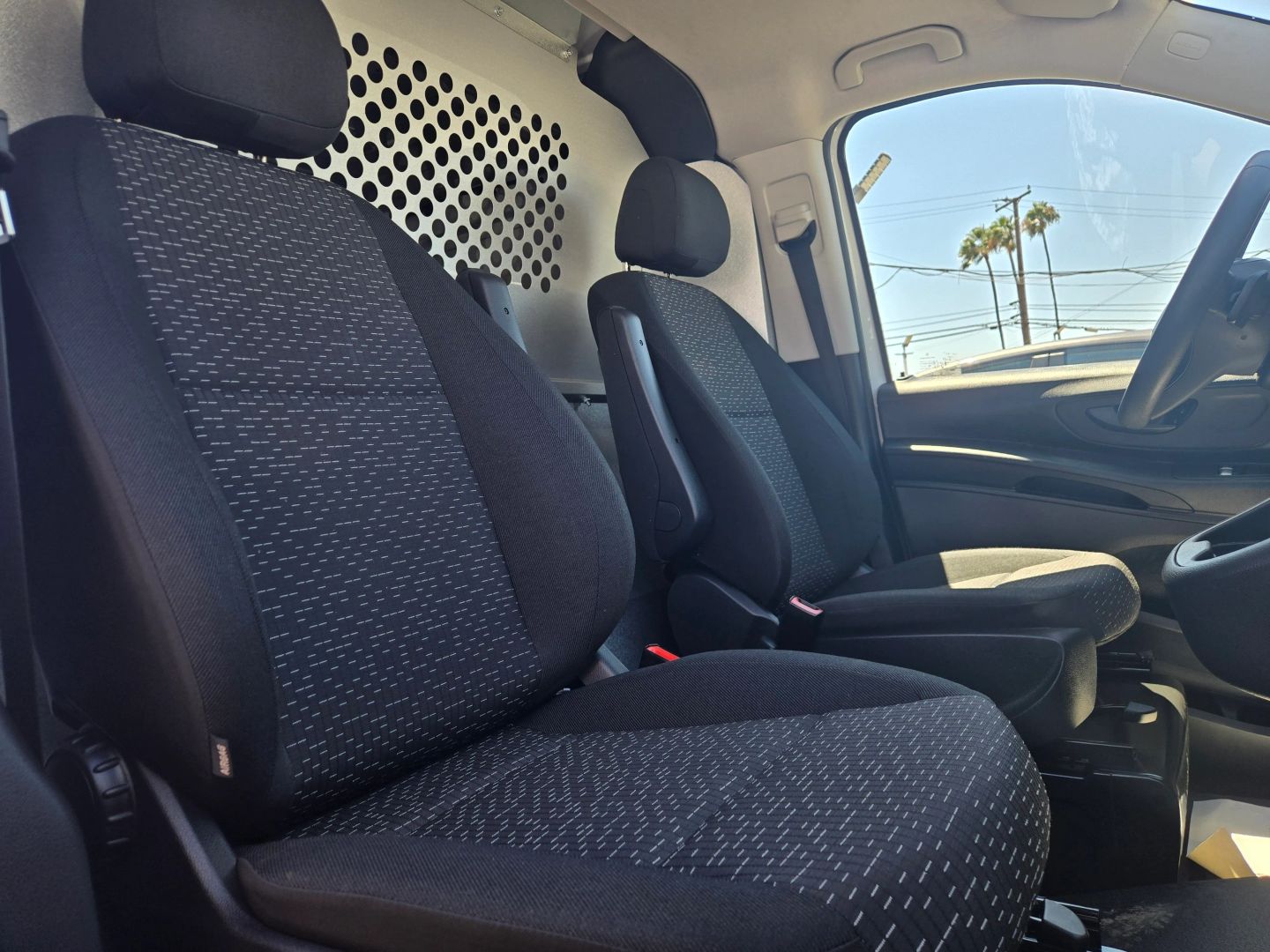 2023 Mercedes Benz Metris Cargo Van photo 11