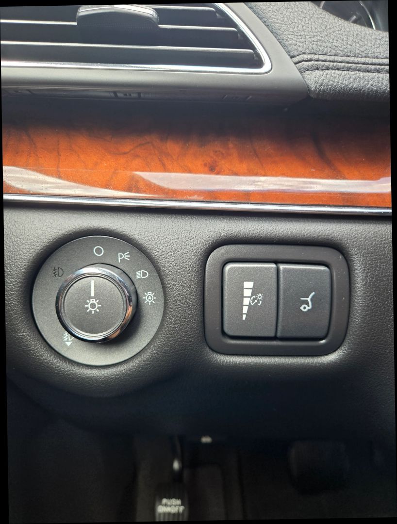 2010 Lincoln MKT EcoBoost photo 23