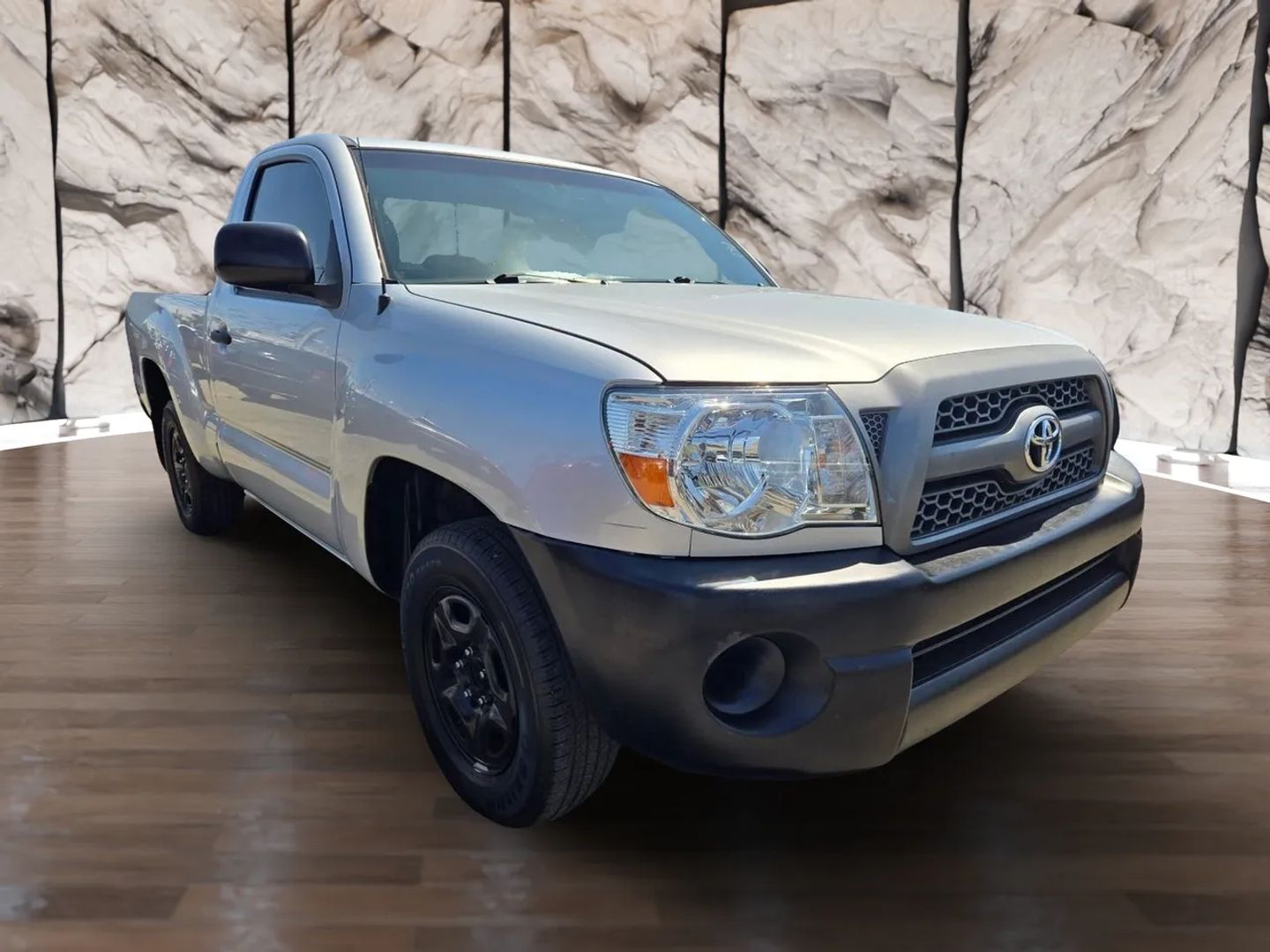 2011 Toyota Tacoma photo 2