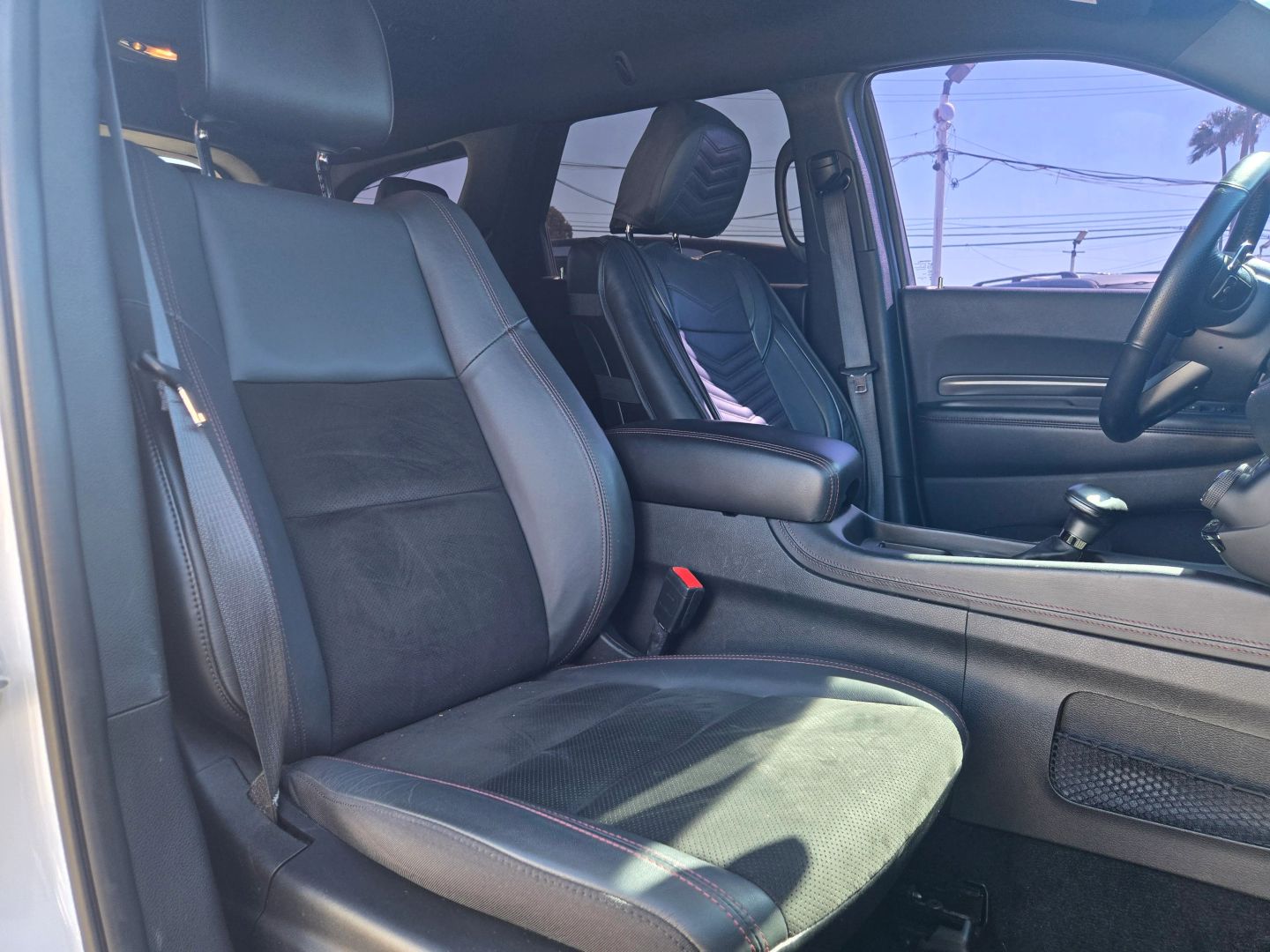 2022 Dodge Durango R/T photo 17