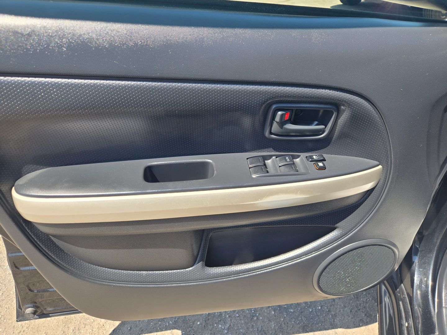 2006 Scion xA photo 9