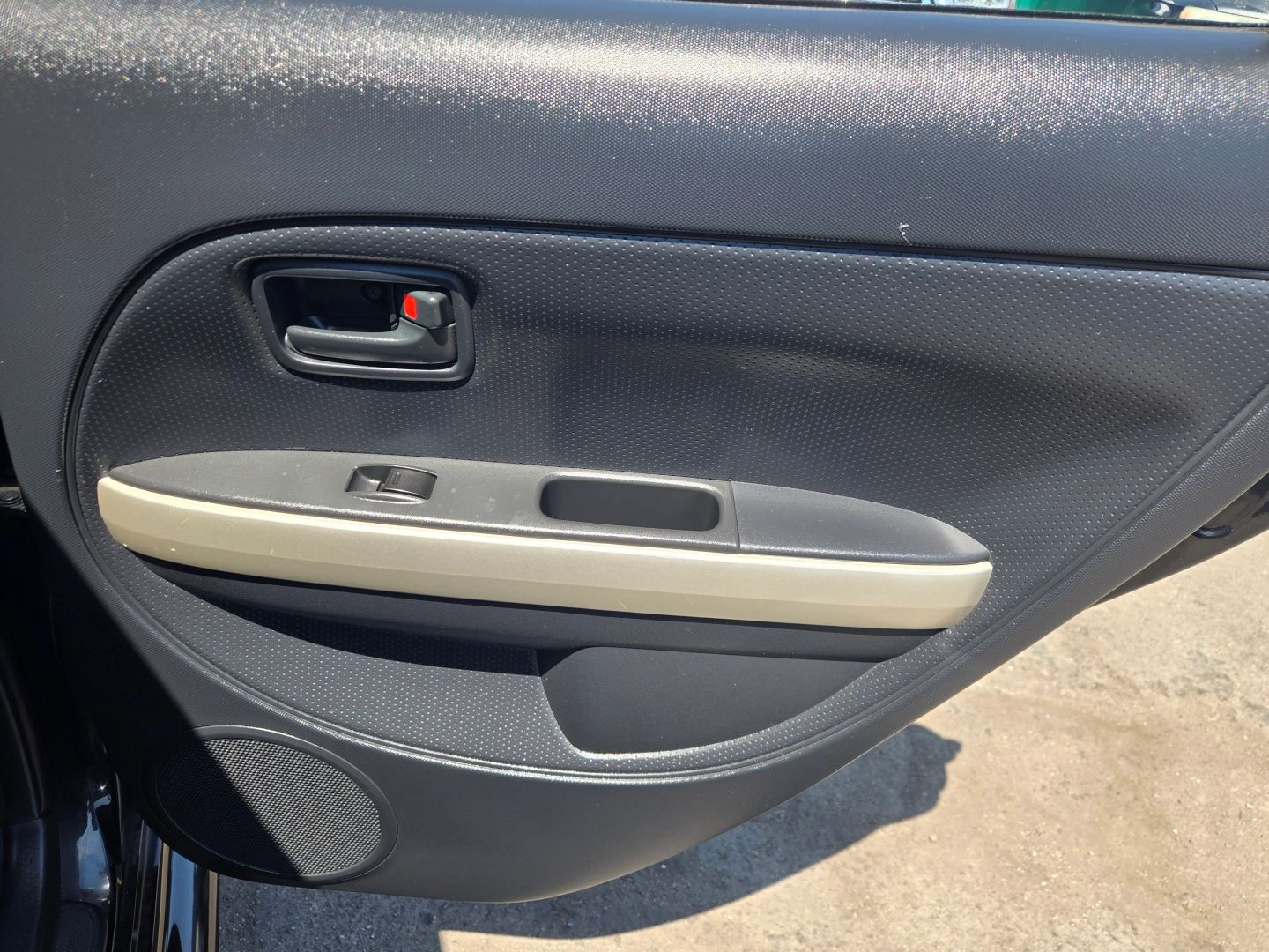 2006 Scion xA photo 16