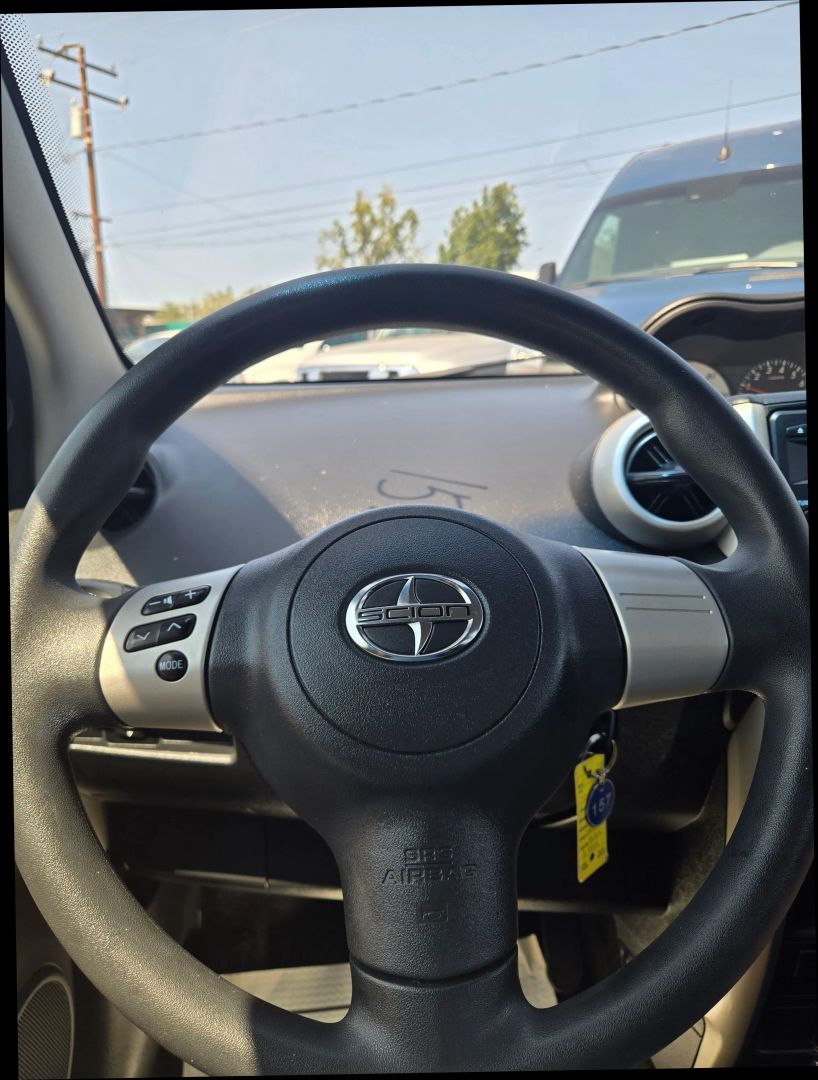2006 Scion xA photo 19