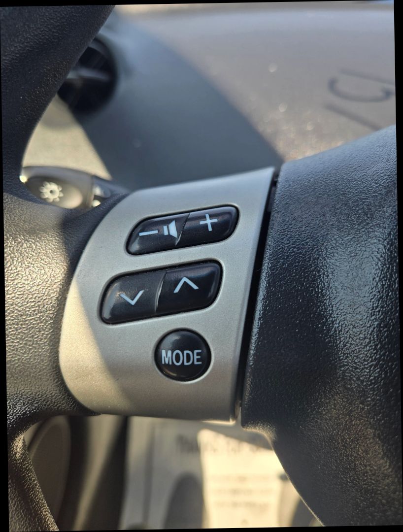 2006 Scion xA photo 20