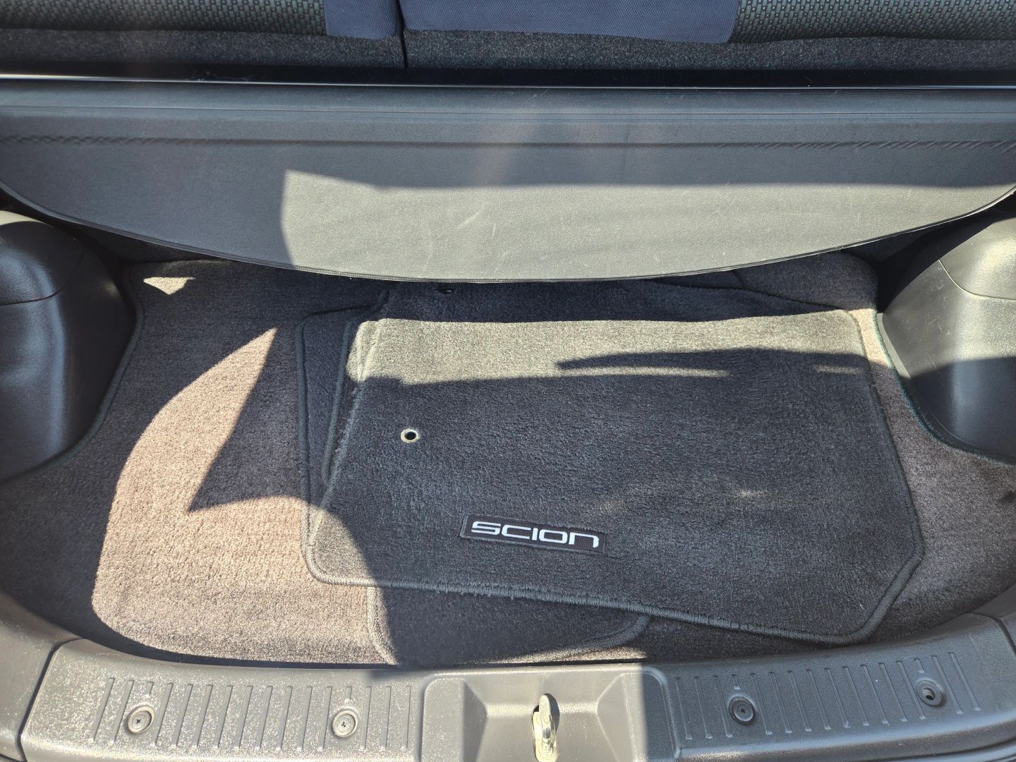 2006 Scion xA photo 25