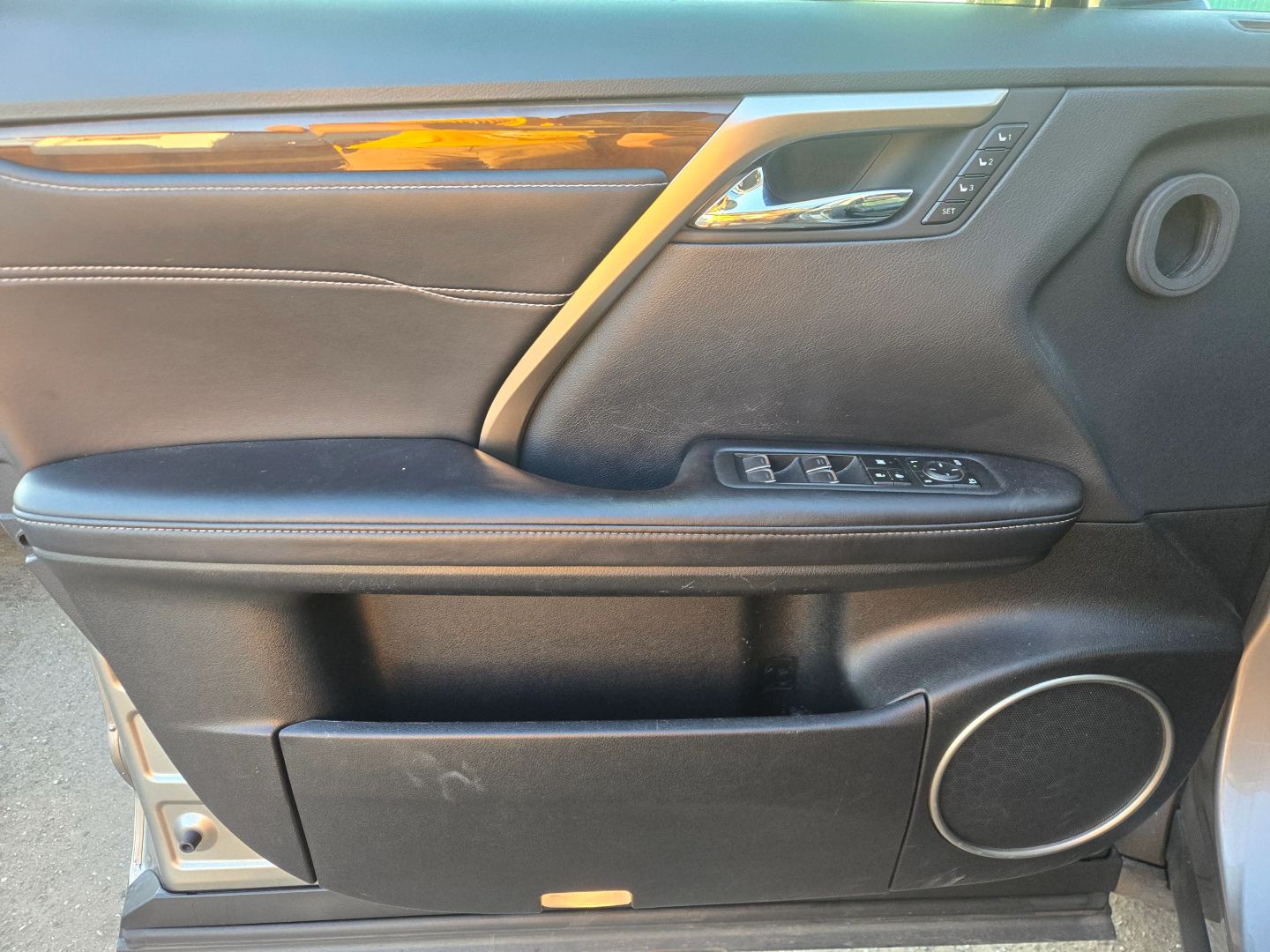 2019 Lexus RX 450h photo 9