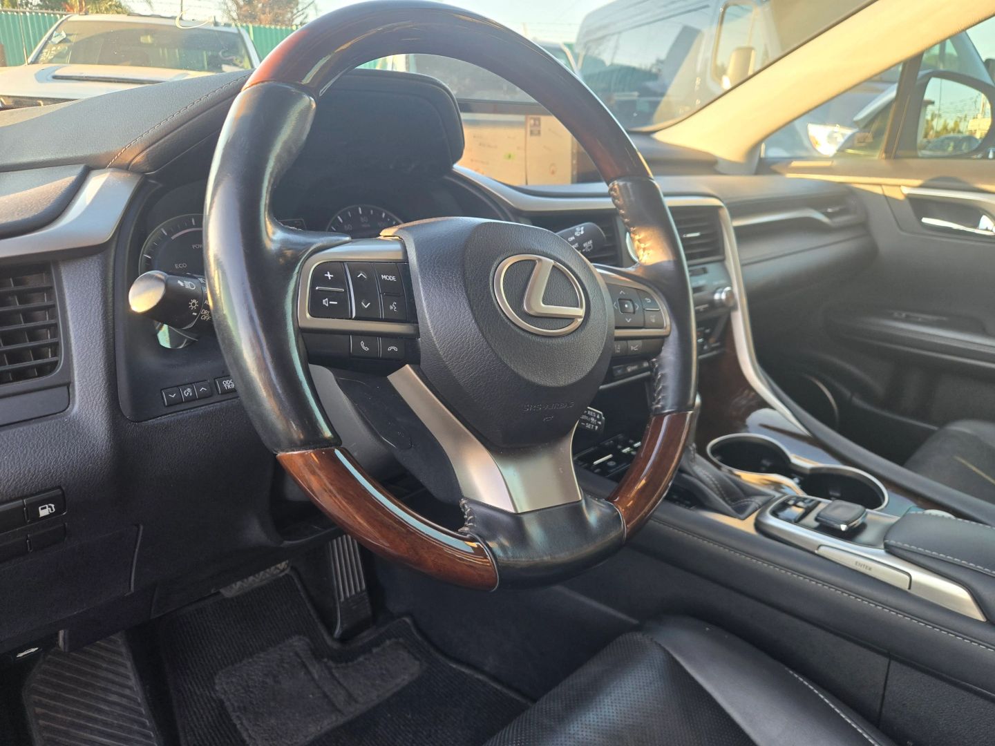 2019 Lexus RX 450h photo 11