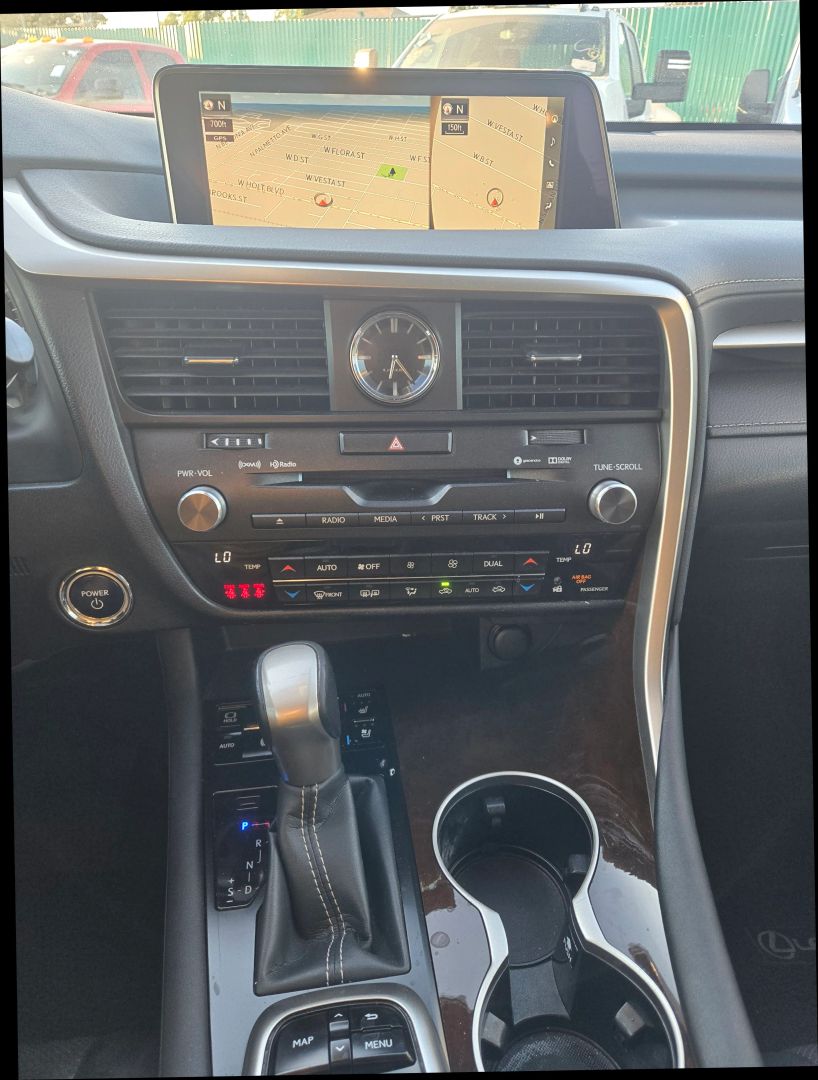 2019 Lexus RX 450h photo 22