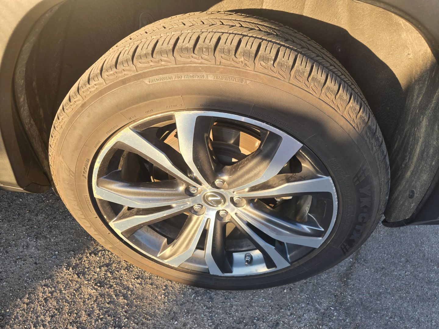 2019 Lexus RX 450h photo 32