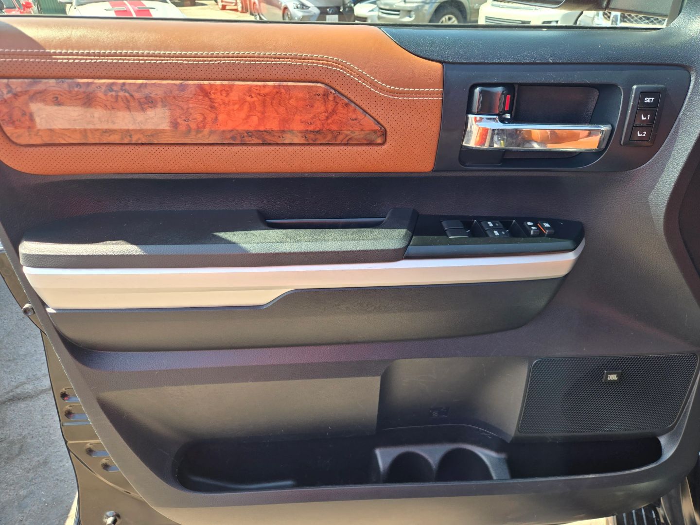 2015 Toyota Tundra 1794 Edition Grade photo 8