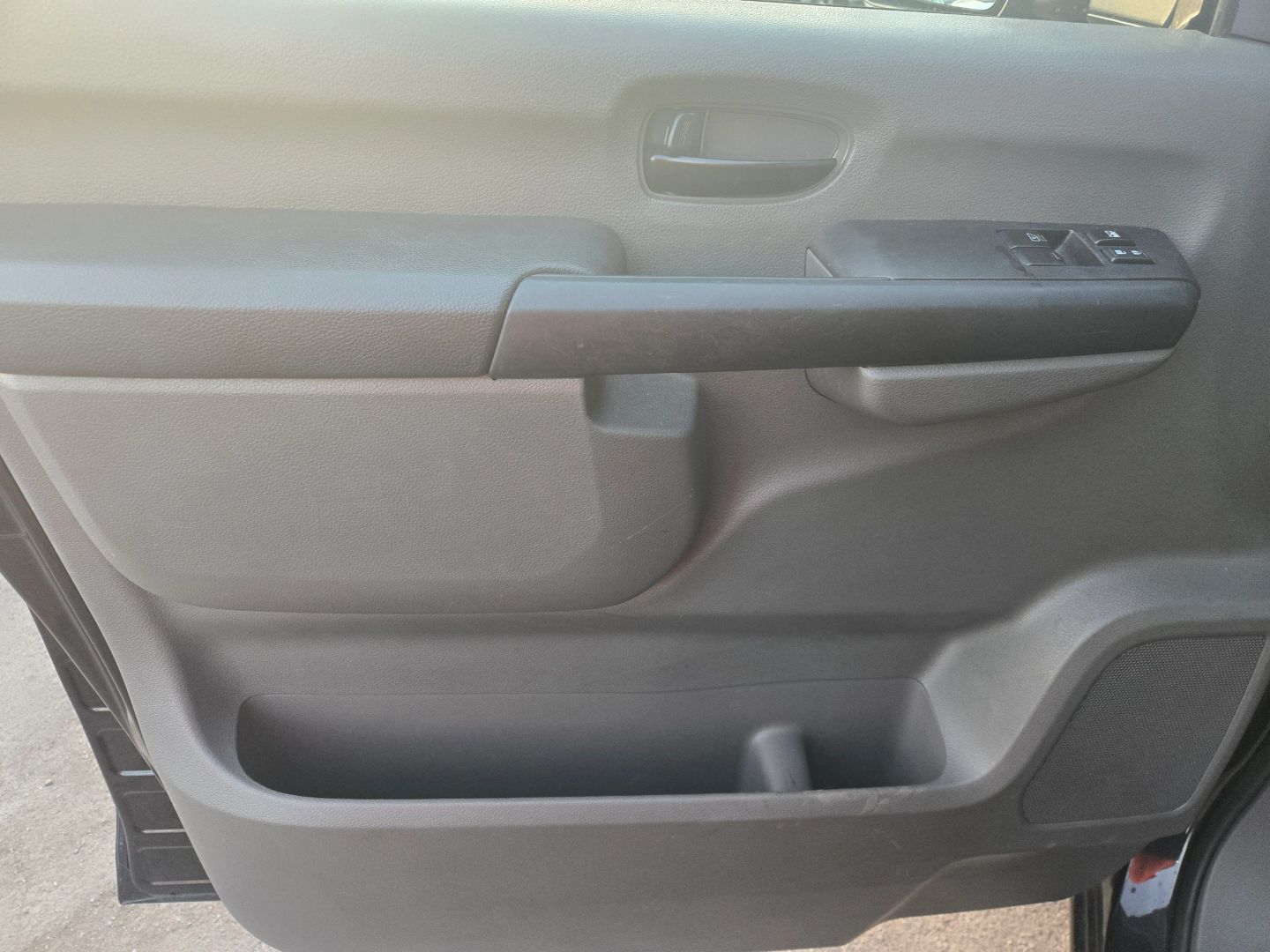 2020 Nissan NV3500 photo 6