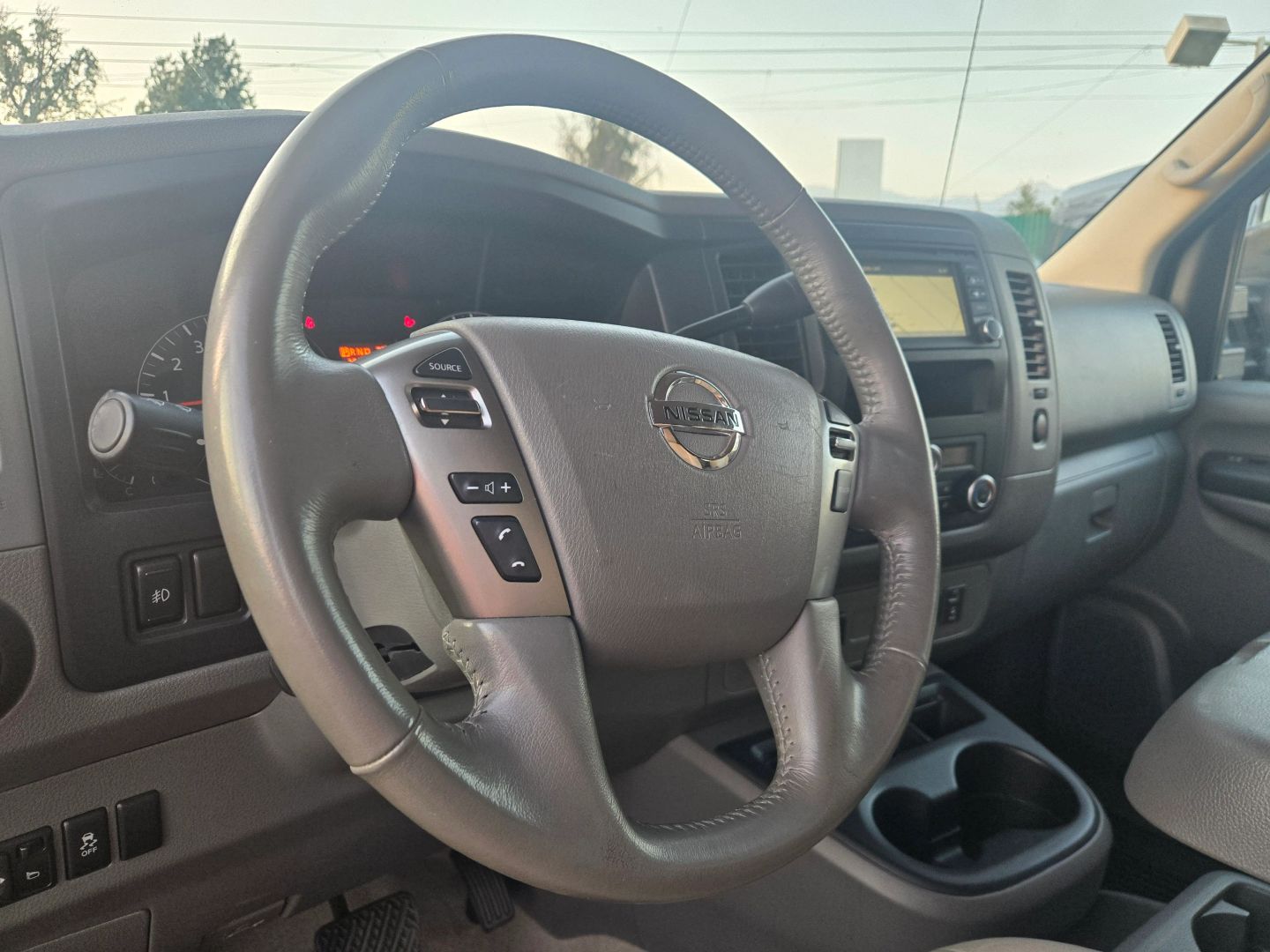 2020 Nissan NV3500 photo 8