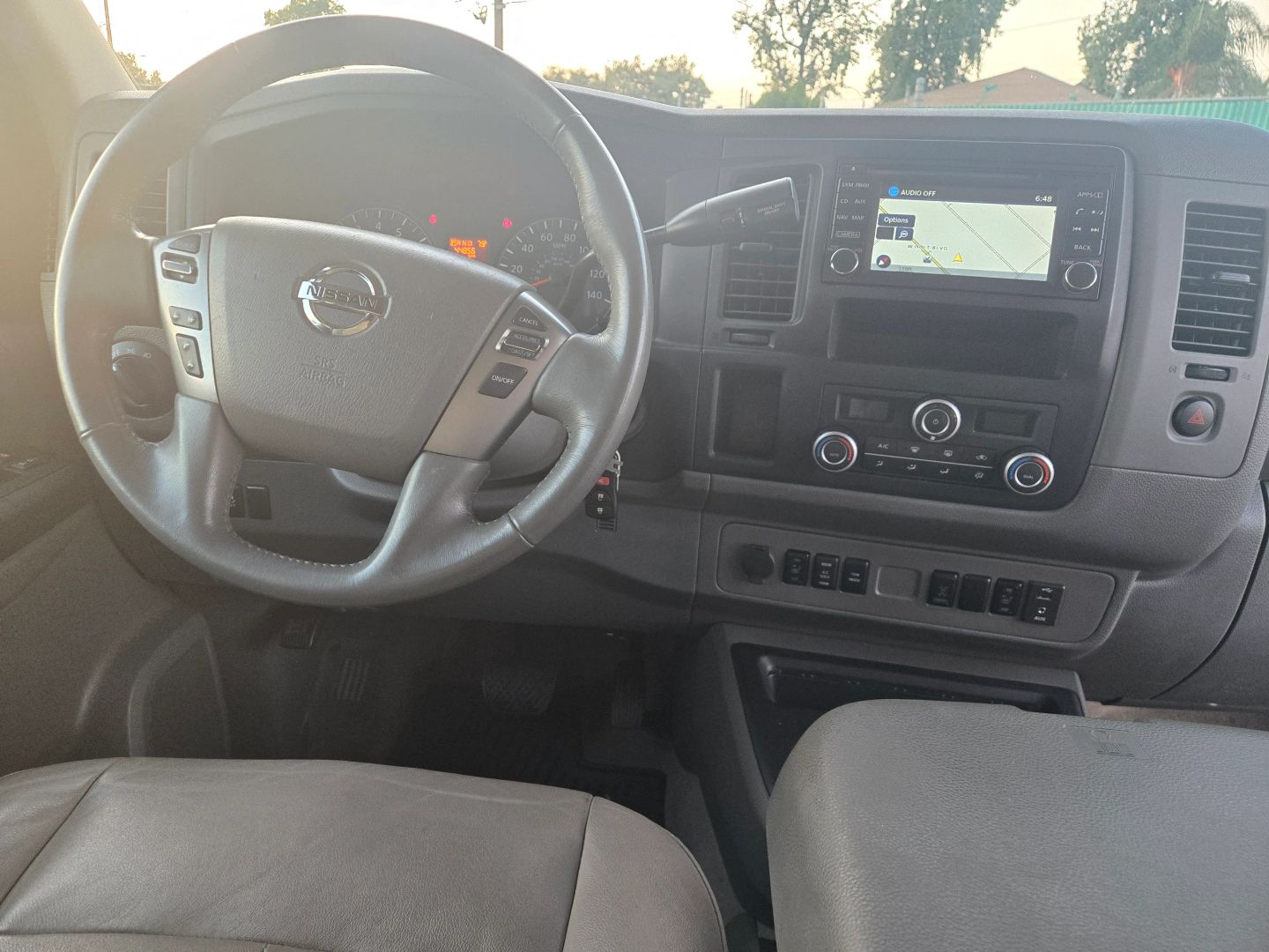 2020 Nissan NV3500 photo 14