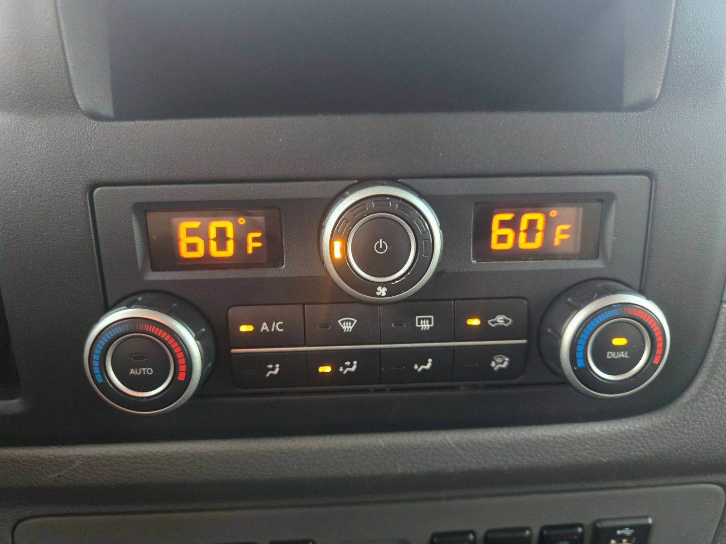 2020 Nissan NV3500 photo 19