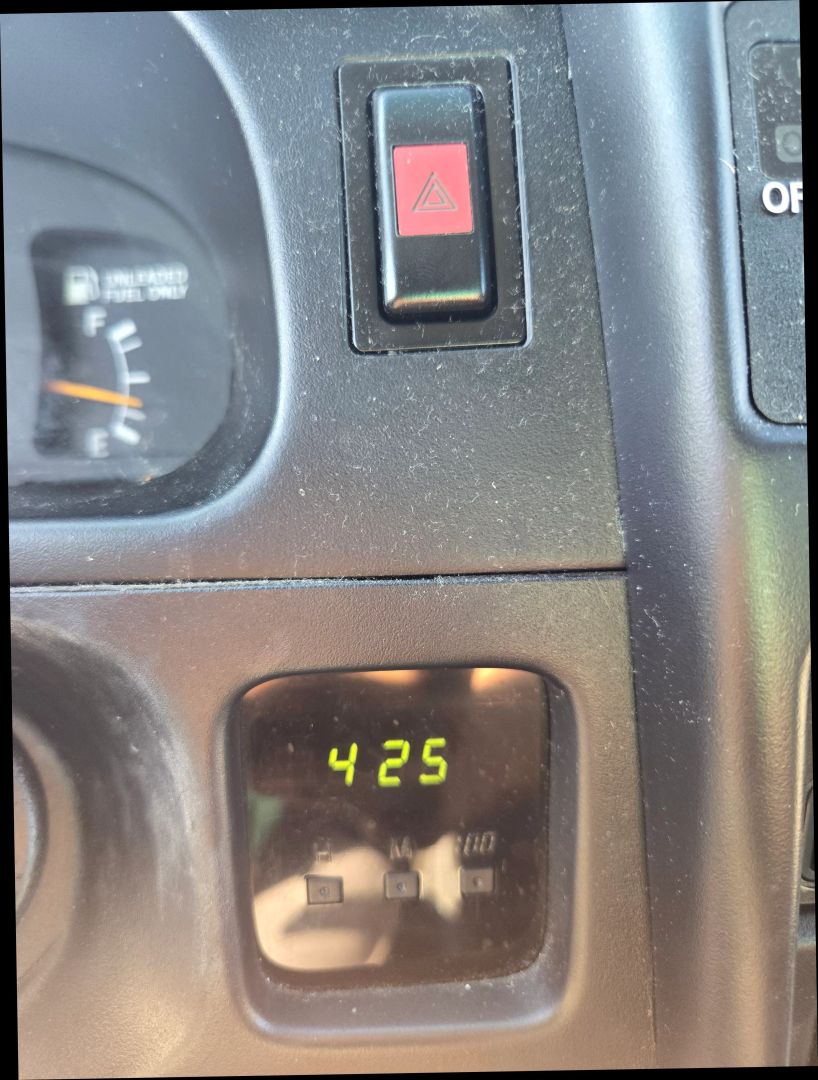 2000 Toyota Tacoma PreRunner XtraCab photo 19