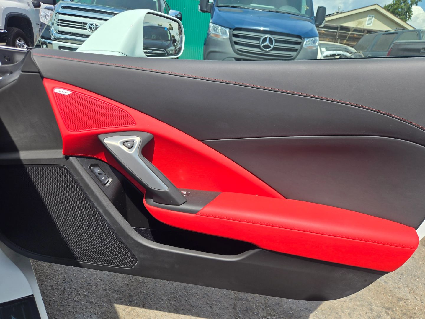 2014 Chevrolet Corvette Stingray 3LT photo 13