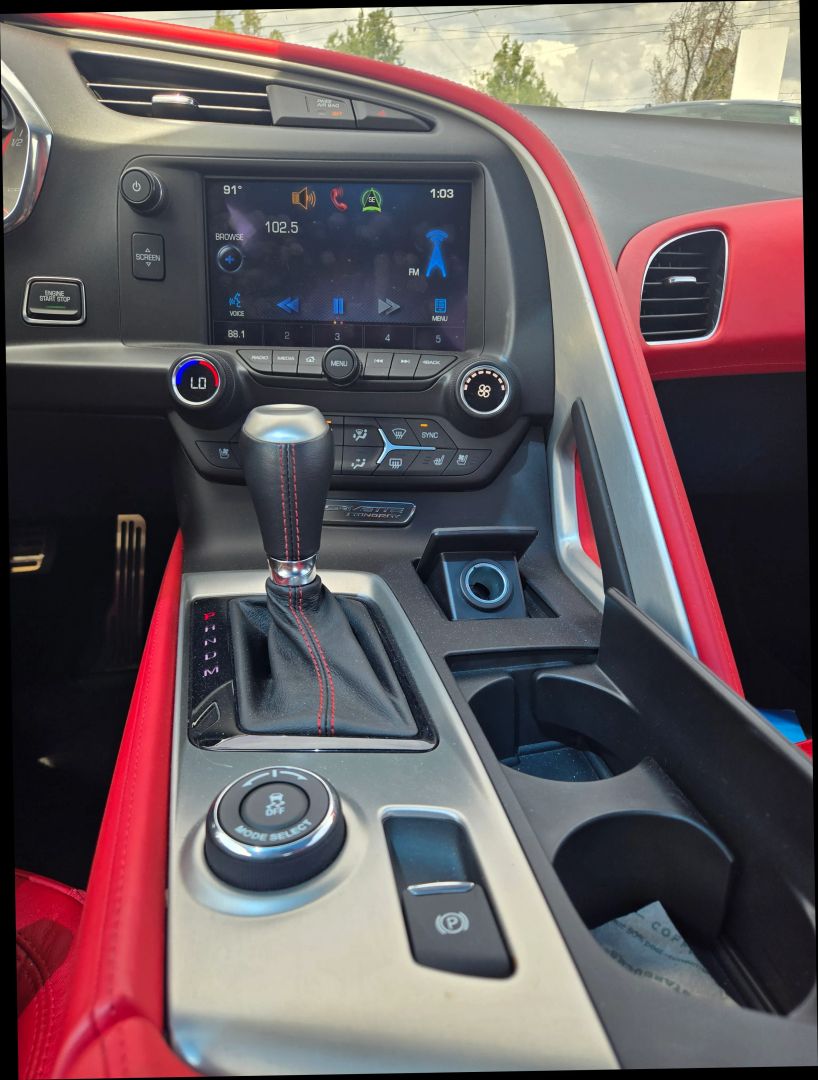2014 Chevrolet Corvette Stingray 3LT photo 16