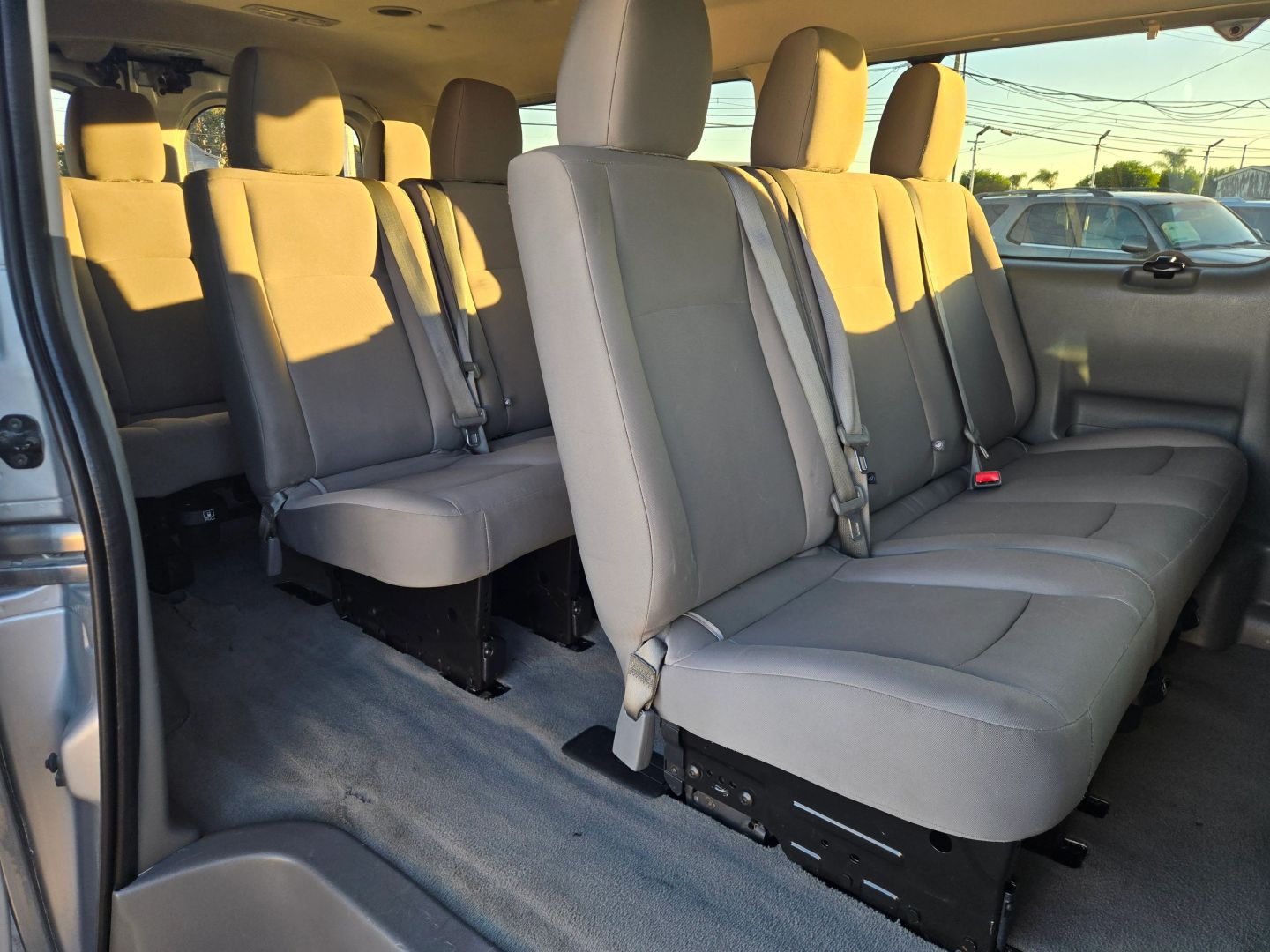 2020 Nissan NV3500 photo 12