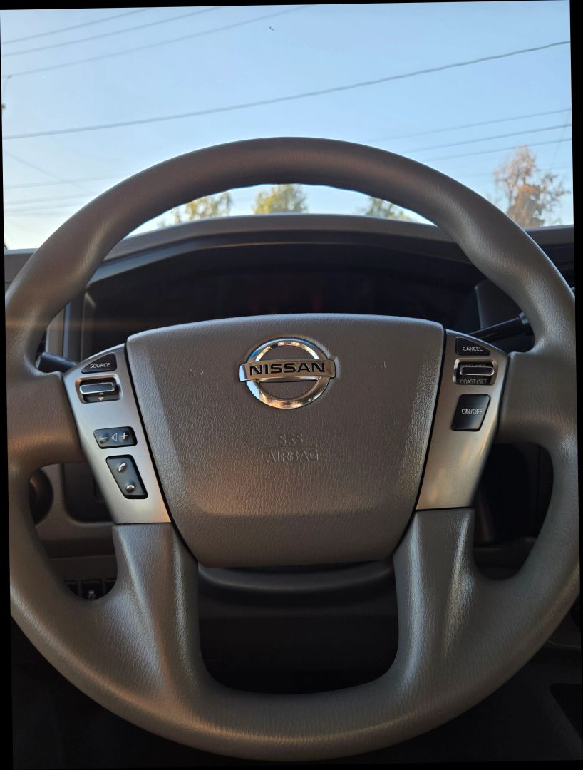 2020 Nissan NV3500 photo 17